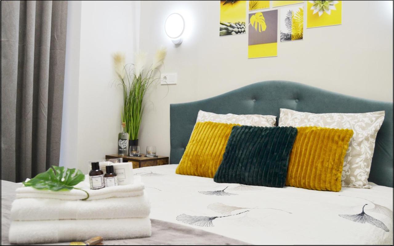 Sunshine - New & Quiet 1Br Apt, Business Area, Close To Airport, Highway A3, Subway Бухарест Экстерьер фото